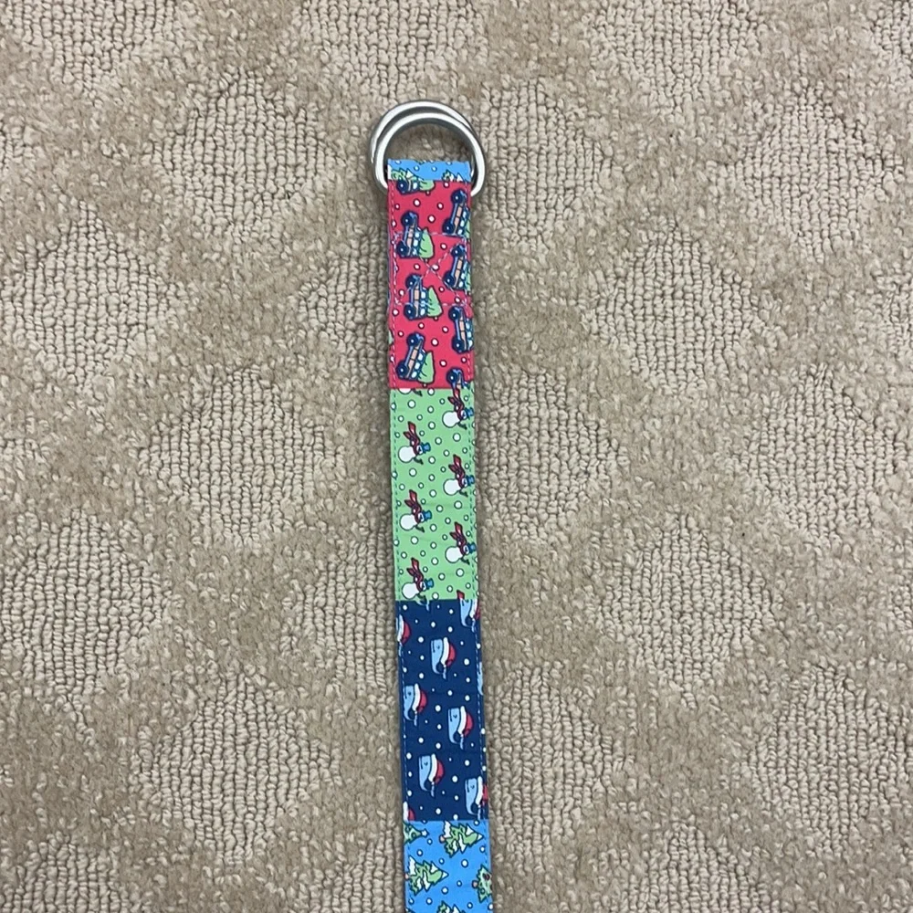 Vineyard Vines holiday belt boys size large